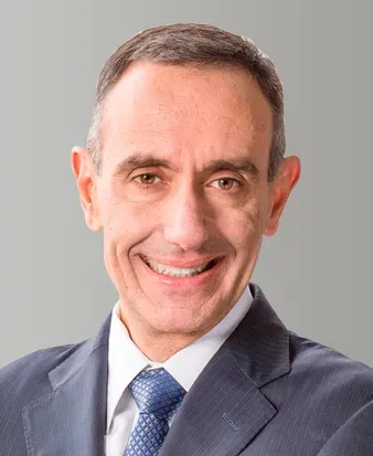Elie Maalouf headshot